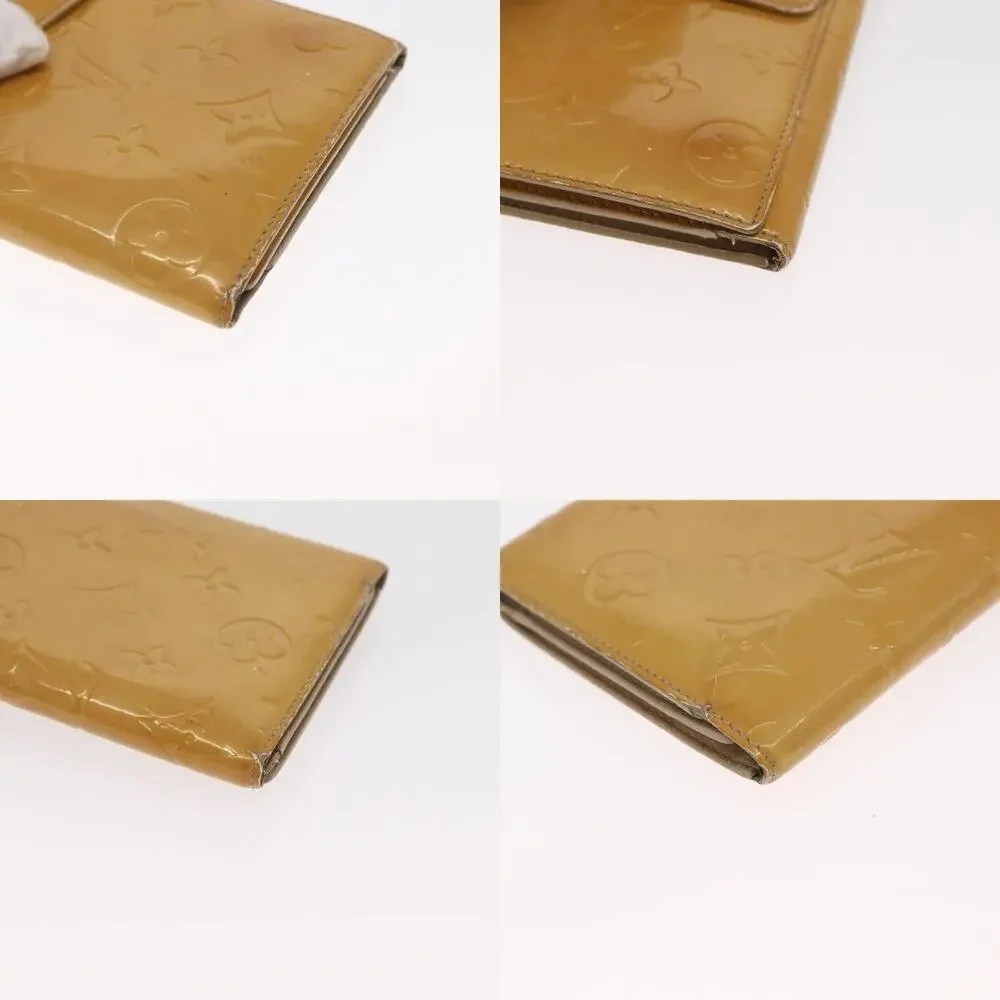 Louis Vuitton Monogram Vernis Walker Wallet Beige